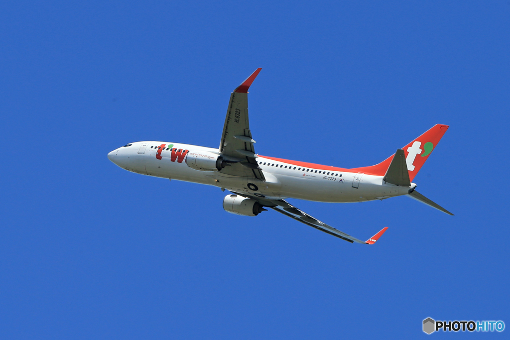 「あおぞら」 t'way 737 HL8323 飛行