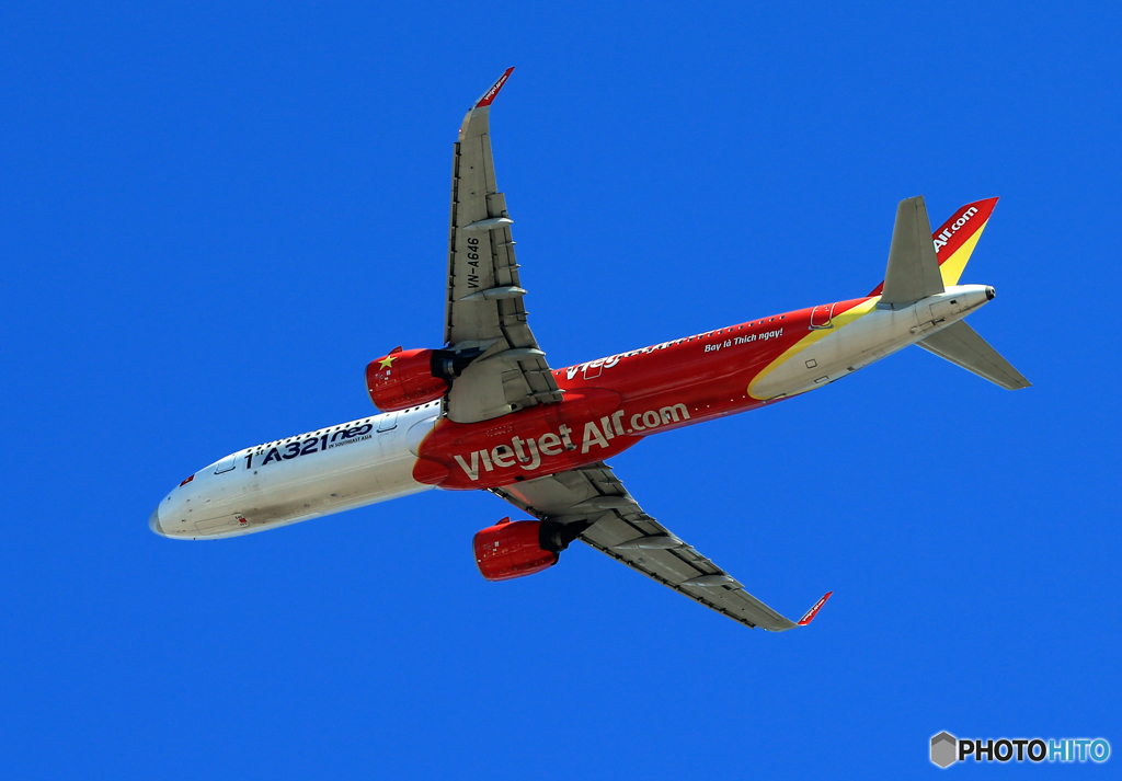 「良い空～」 Vietjet A321neo VN-A646Takeoff  