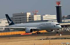 「良い天気」 Cathay A350-941 B-LRD 出発