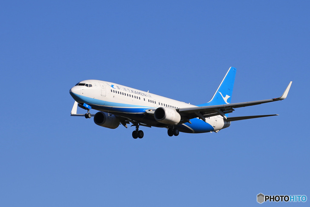 「青い日」アモイ　737-800 B-1708 Landing