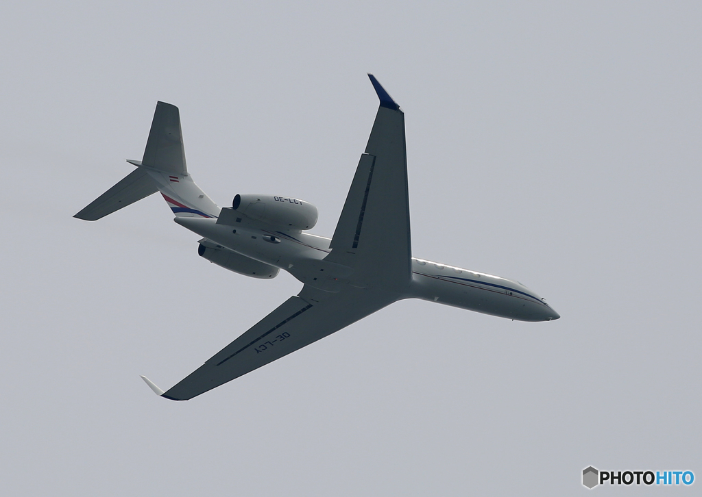 「空色」 プライベートガルフ G500 OE-LCY Landing