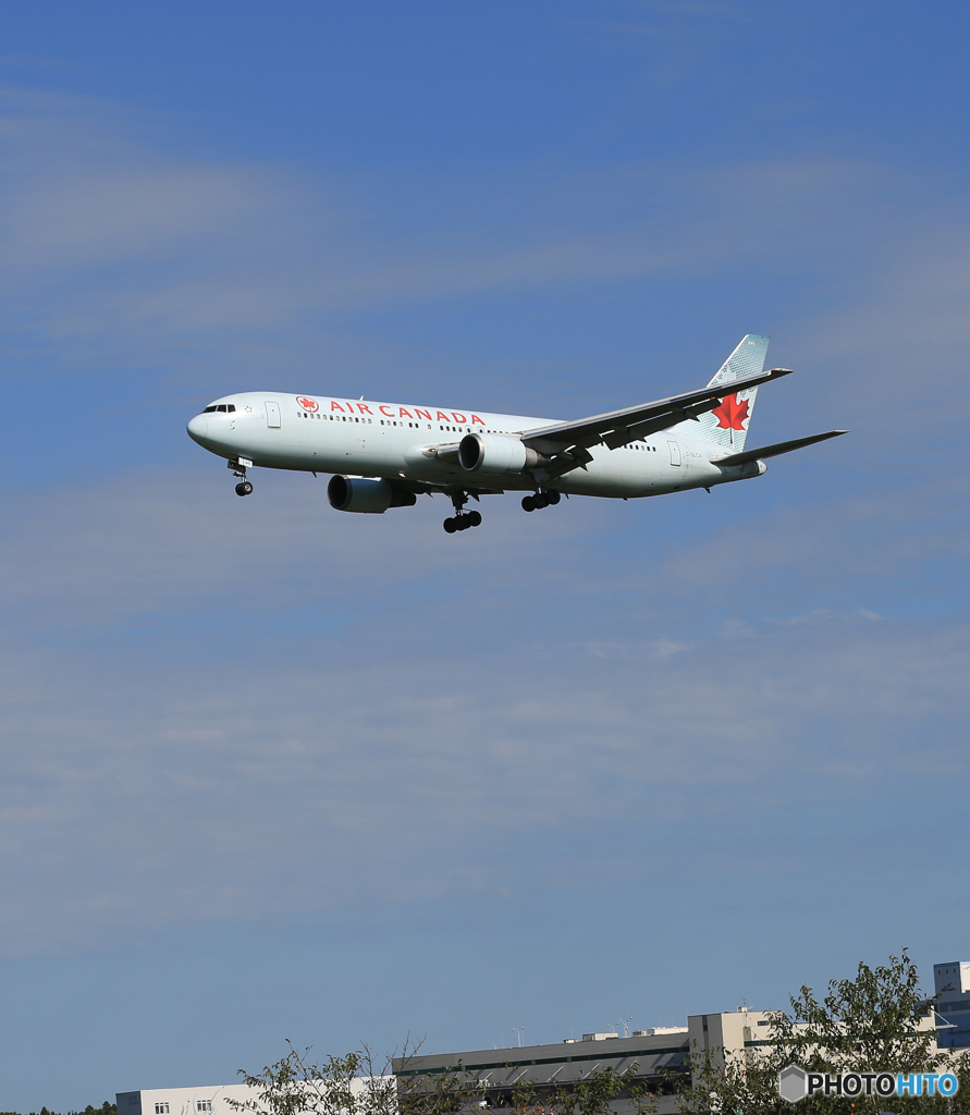「すかい」 AIR CANADA 767-375 Landing