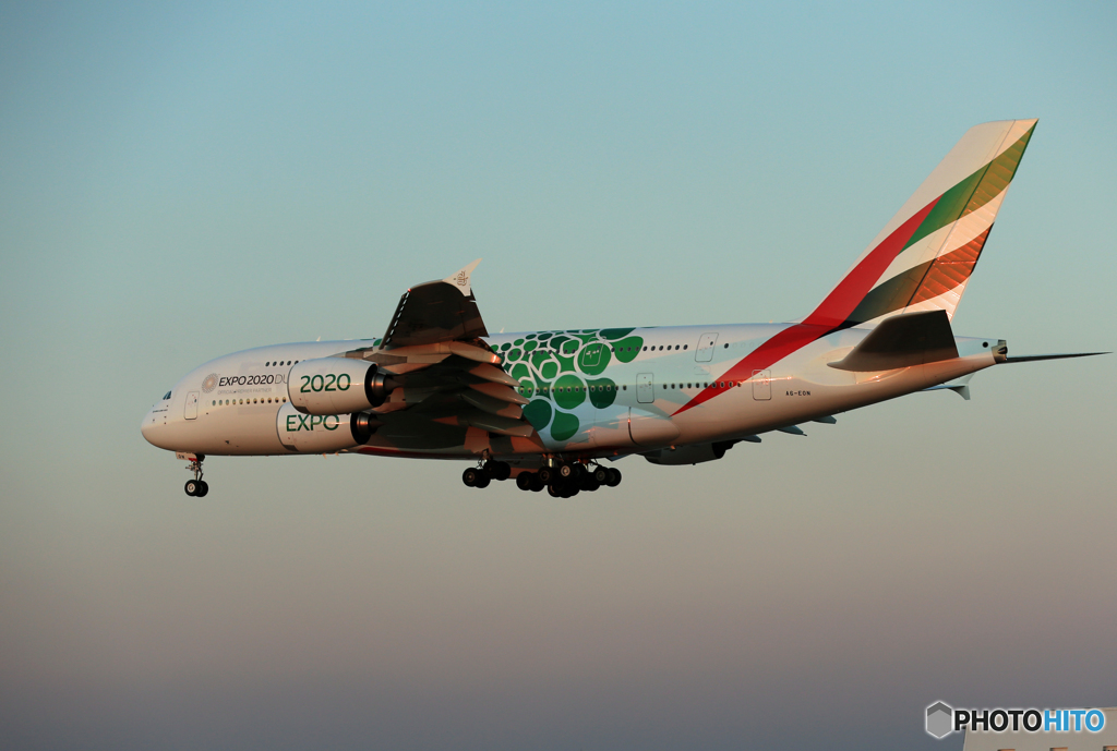 「晴れ」 エミレーツ航空 A380 EXPO「緑」