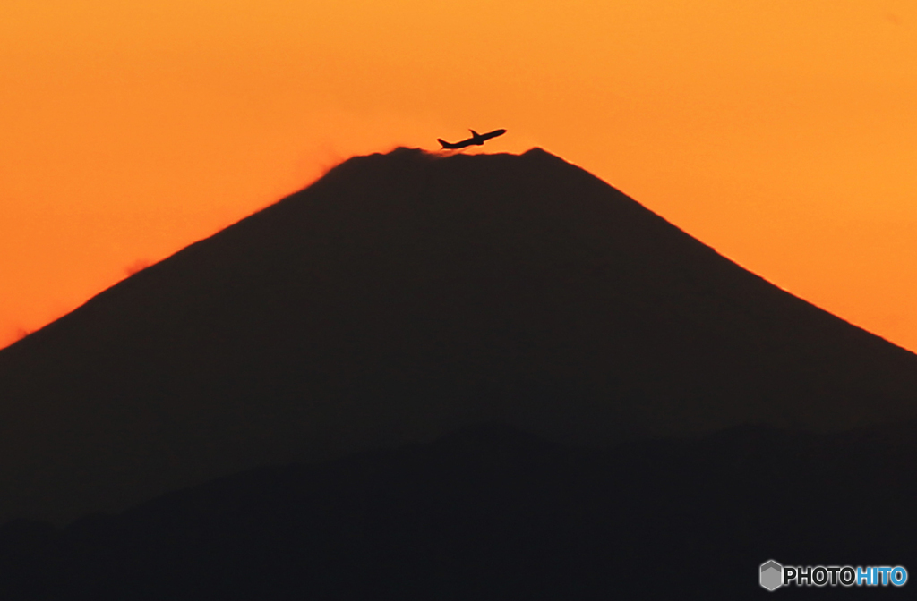 「サンセット」　富士山　と　飛行機