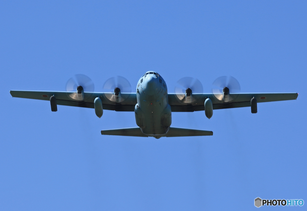 「はれ」 ✈ 輸送機　✈C-130R  出発 円盤⁉