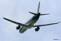 「青色が好き」  Vietnam A321-231 VN-A398離陸します