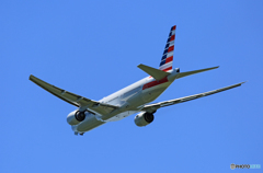 「そらー」 American 777-200 N772AN 出発