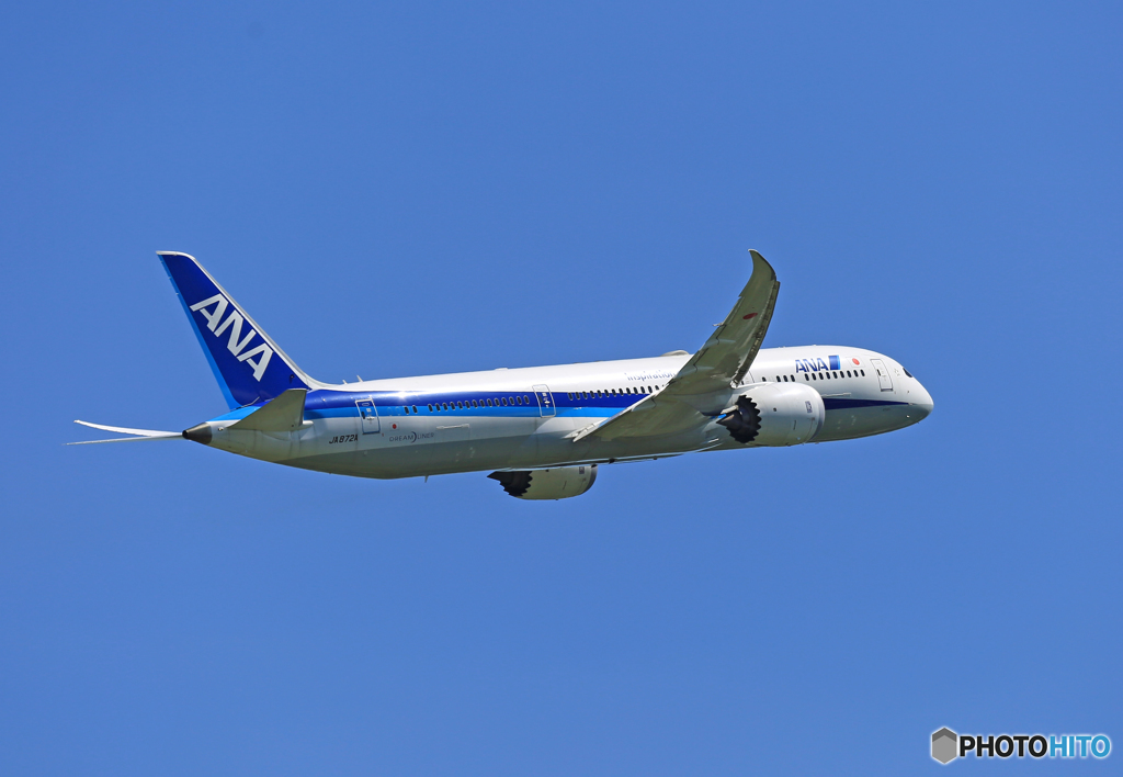 「晴れ」 ANA 787-9 JA872A ☮出発です