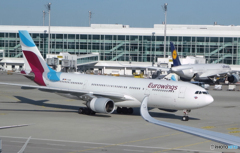 ☮休憩タイム(732)見慣れない機体・EUROWINGS