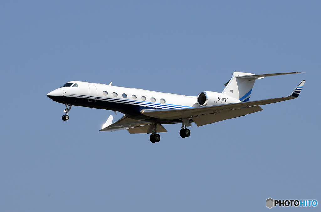 「群青」 メトロジェット Galf G550 B-KVC Landing  