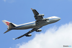 「青色が好き」 China 747-400 B-2475 Takeoff