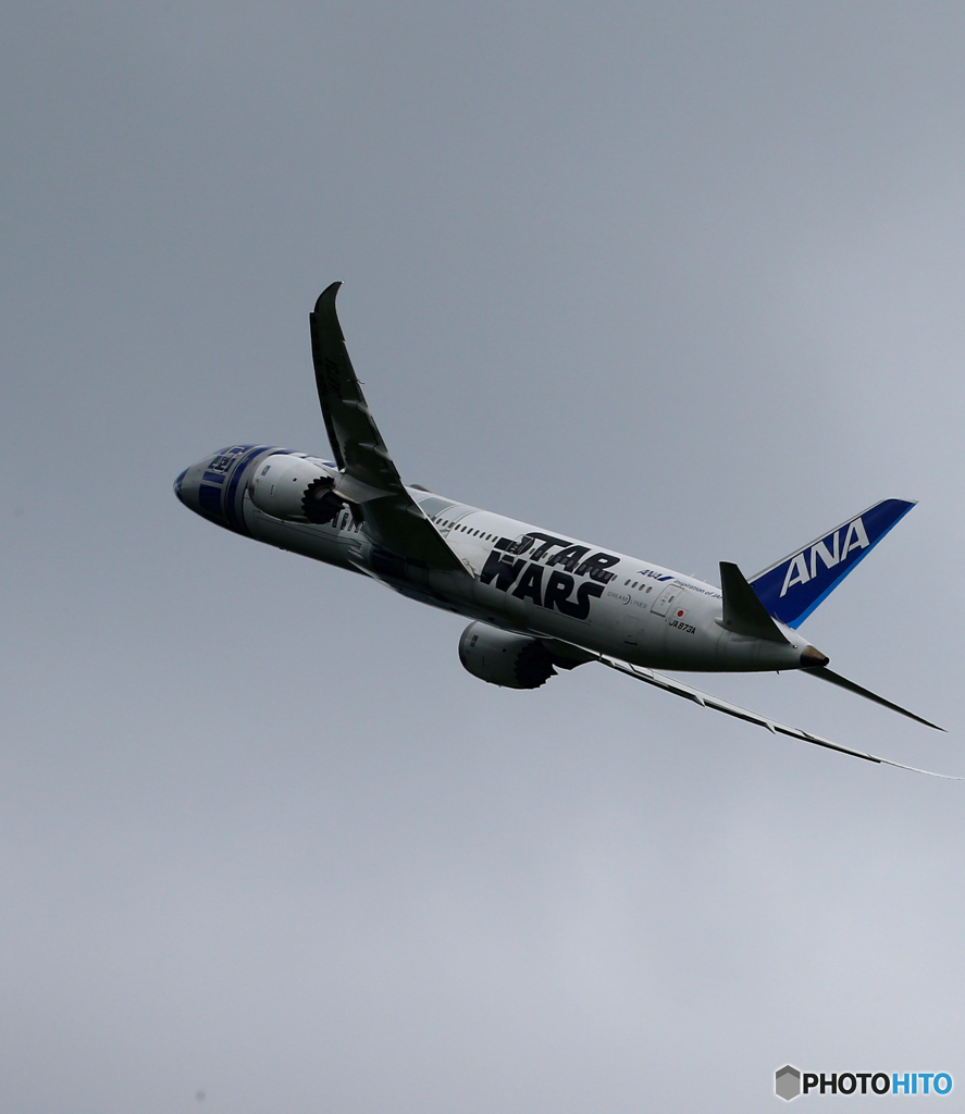 「くもり」ANA STAR WARS 787-8 Takeoff 
