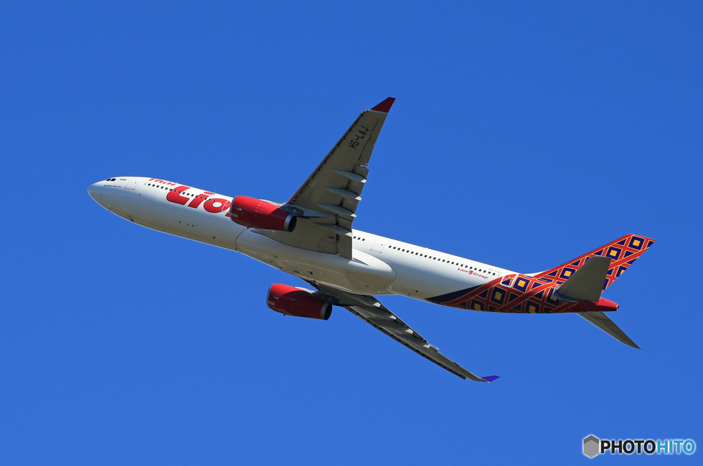「クール」Lion Air A330-343 HS-LAJ  Takeoff 
