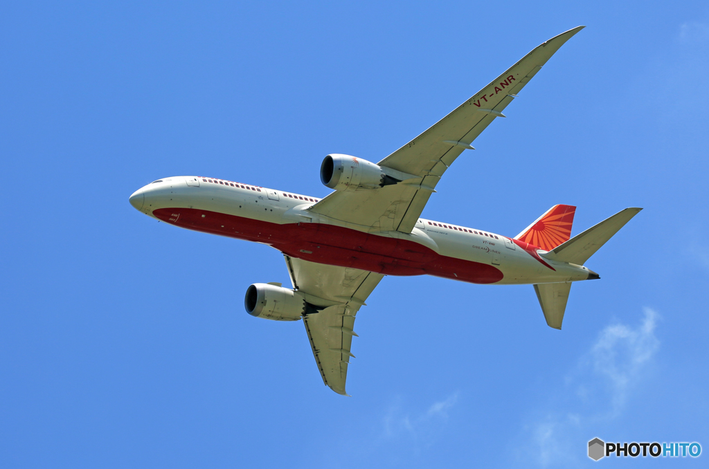「空色」 Air India 787-8 VT-ANR 飛行