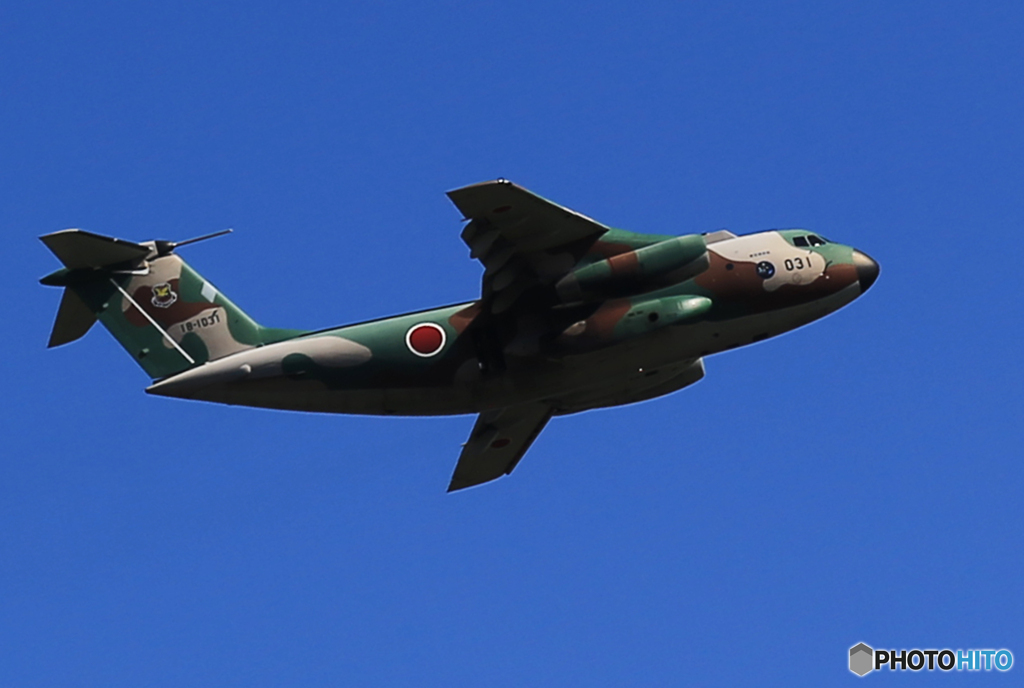 「青色が好き」✈ 大きな　C-1が飛んだぁ ☮