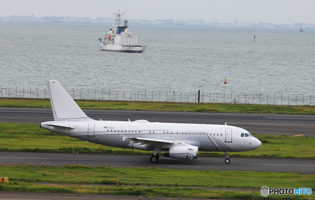 「クール」スイス　A319  珍しい飛行機ですね！