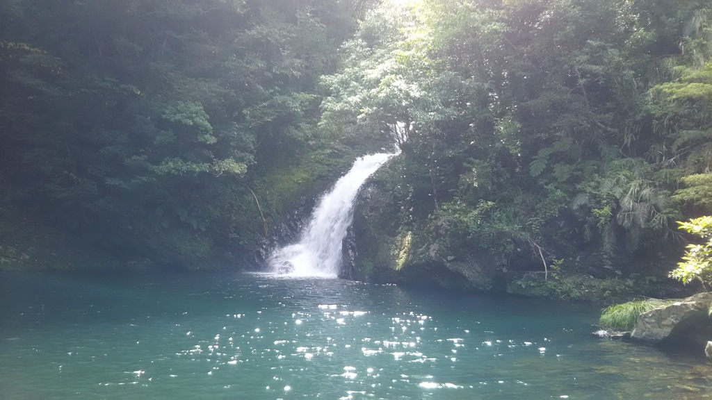 マテリヤの滝