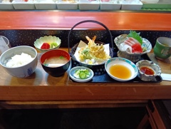 昼食