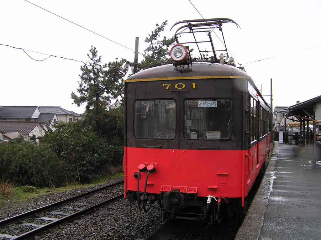 デハ700形電車