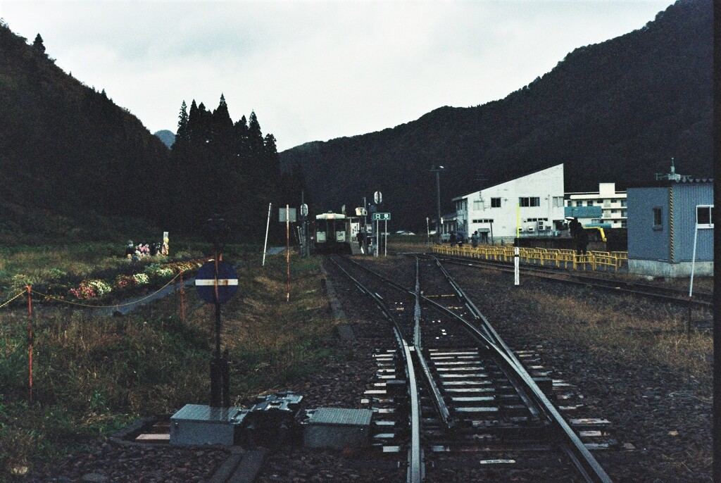 只見駅にて③