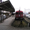 石越駅にて