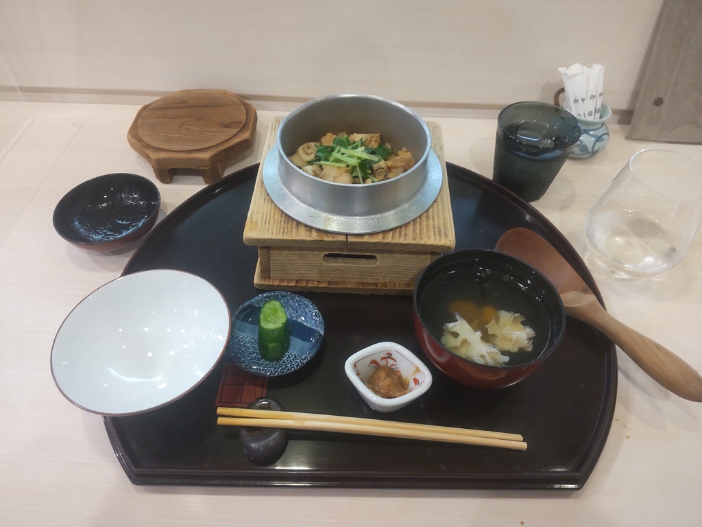 昼食