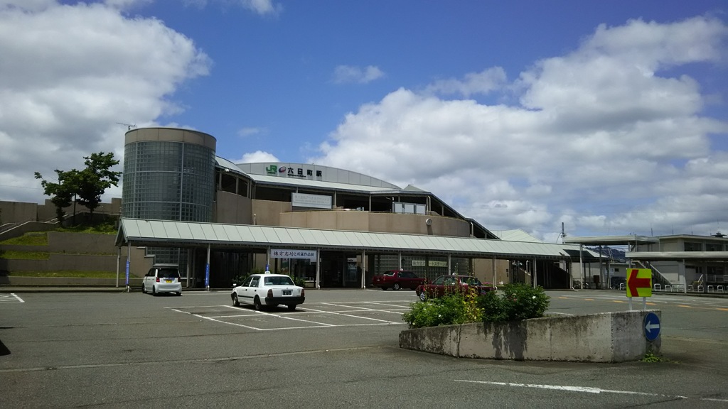 六日町駅