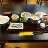 朝食