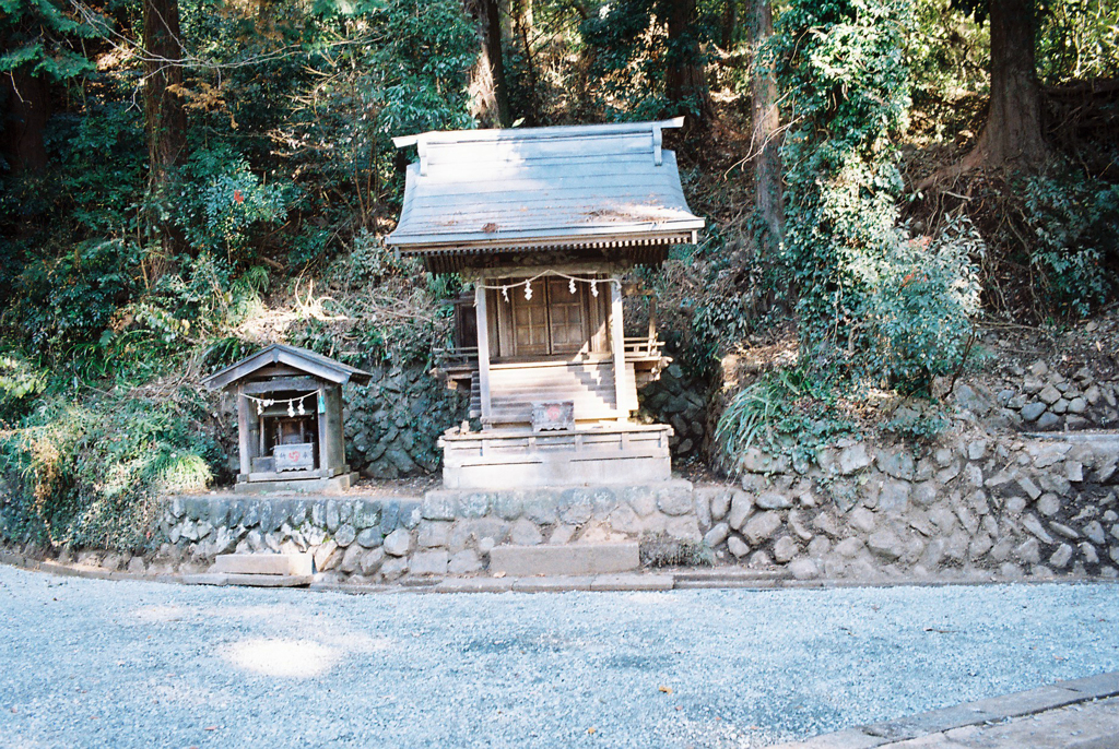 与瀬神社