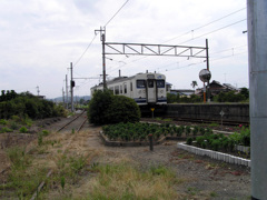 妻崎駅にて