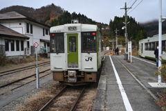 会津川口駅にて②