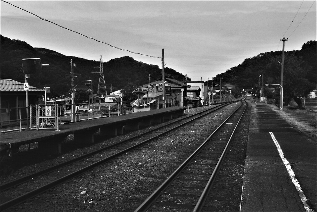 根知駅にて