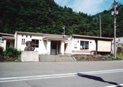 平岩駅