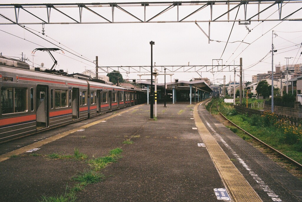 府中競馬正門前駅にて