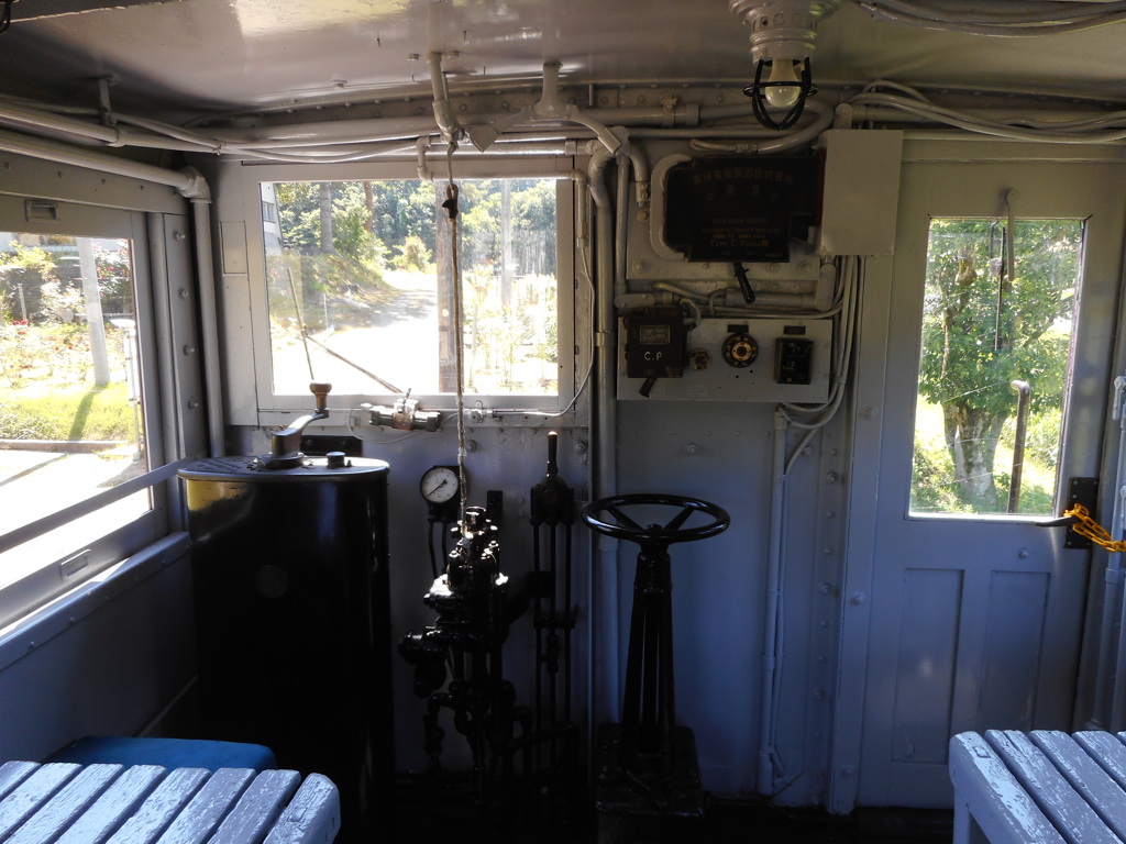 冬鳥越駅跡にて②