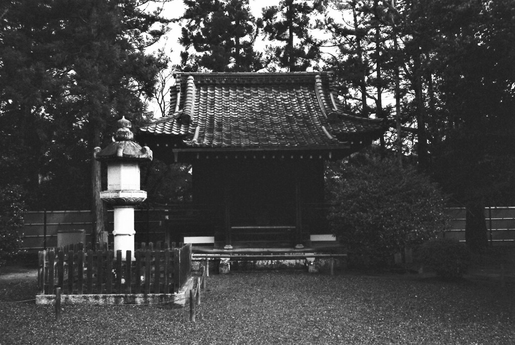 広隆寺にて