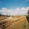 特急電車、鉄橋を渡る～