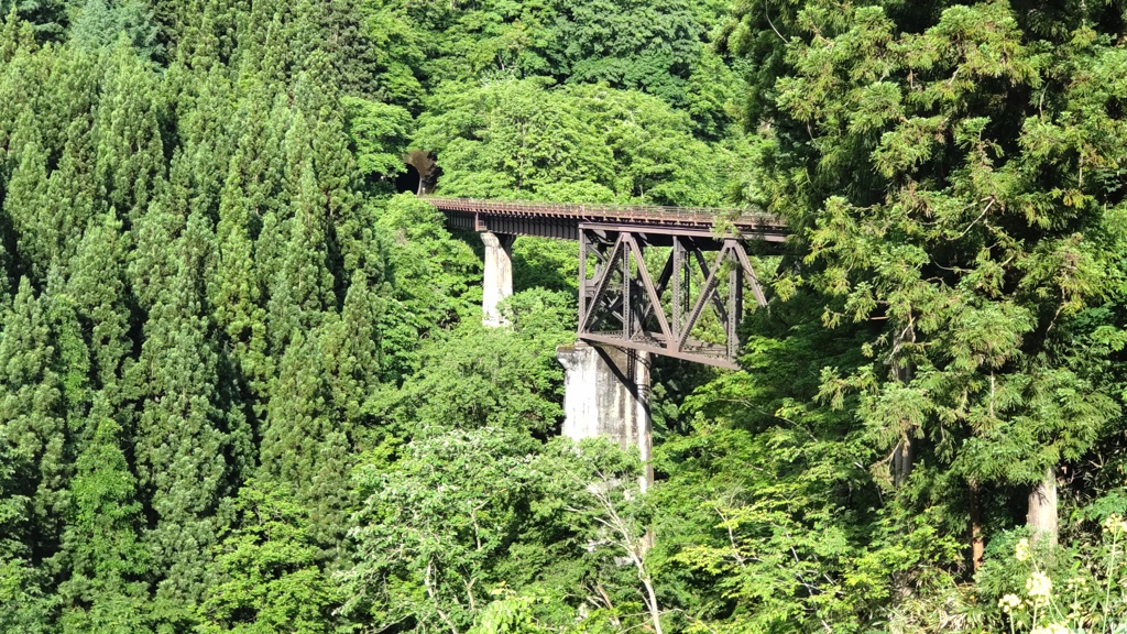 滝谷川橋梁にて