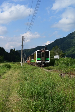 小出行