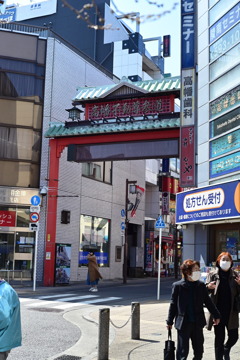 高幡不動尊参道