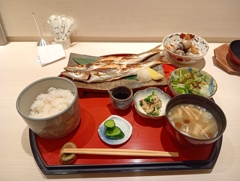 焼き魚定食