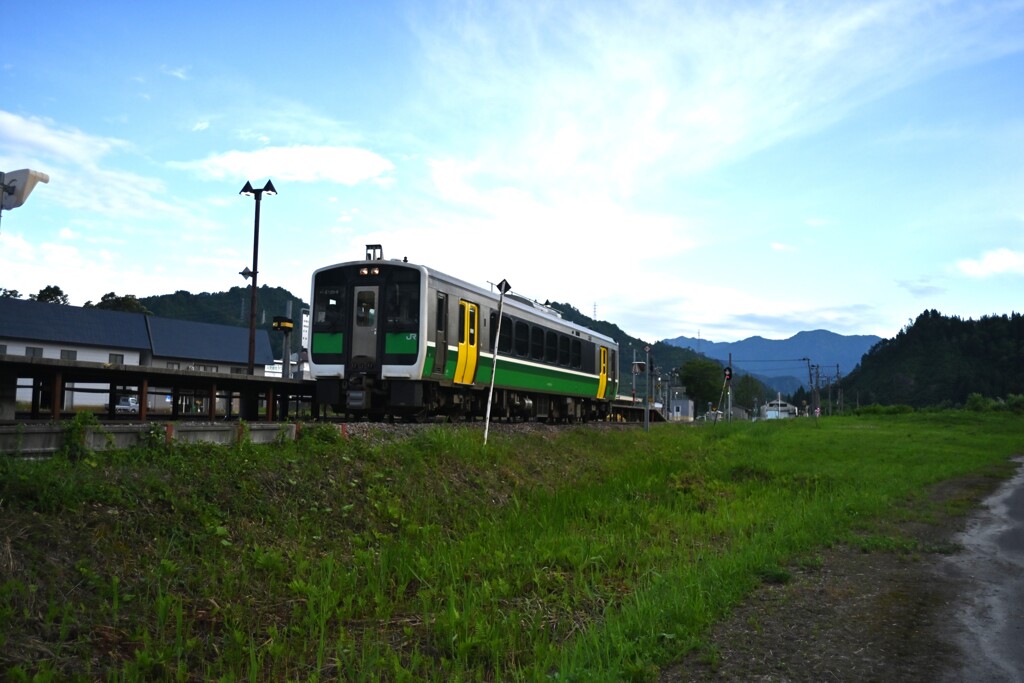 只見駅にて②