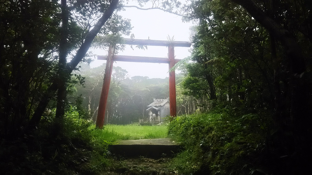 鳥居