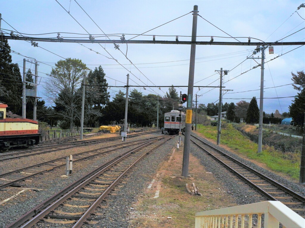 七百駅にて