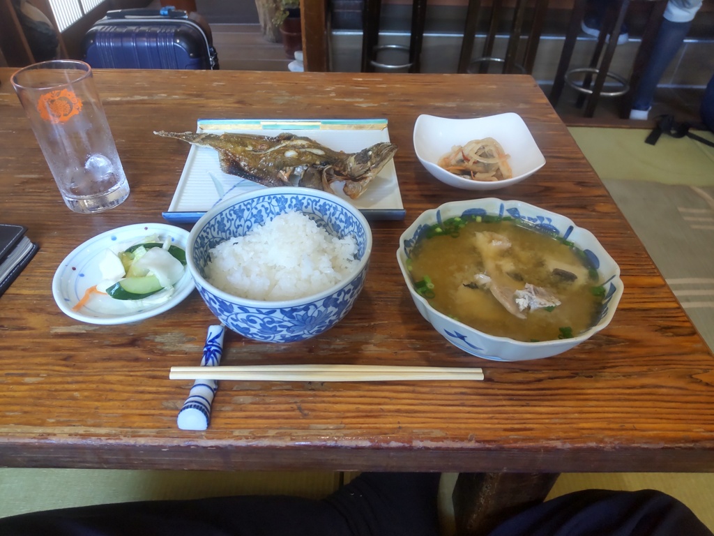 昼食