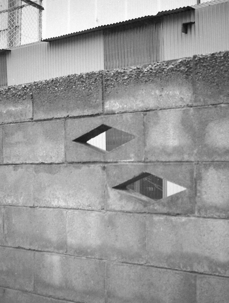 ブロック塀