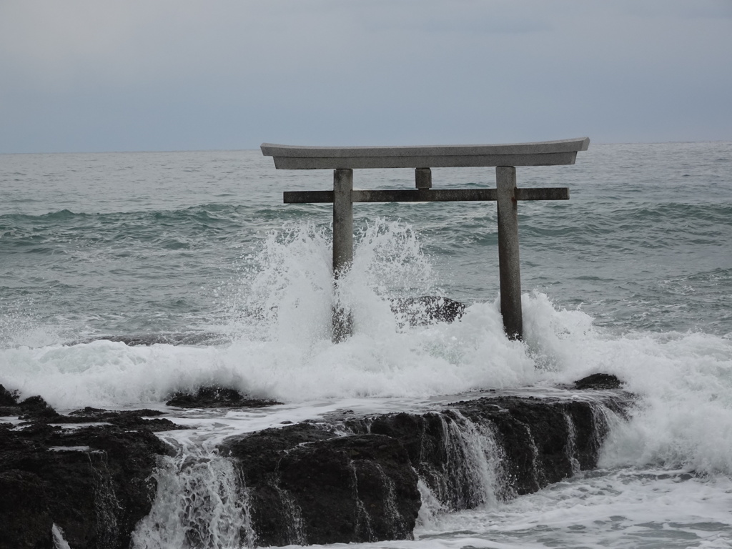 大洗海岸　鳥居