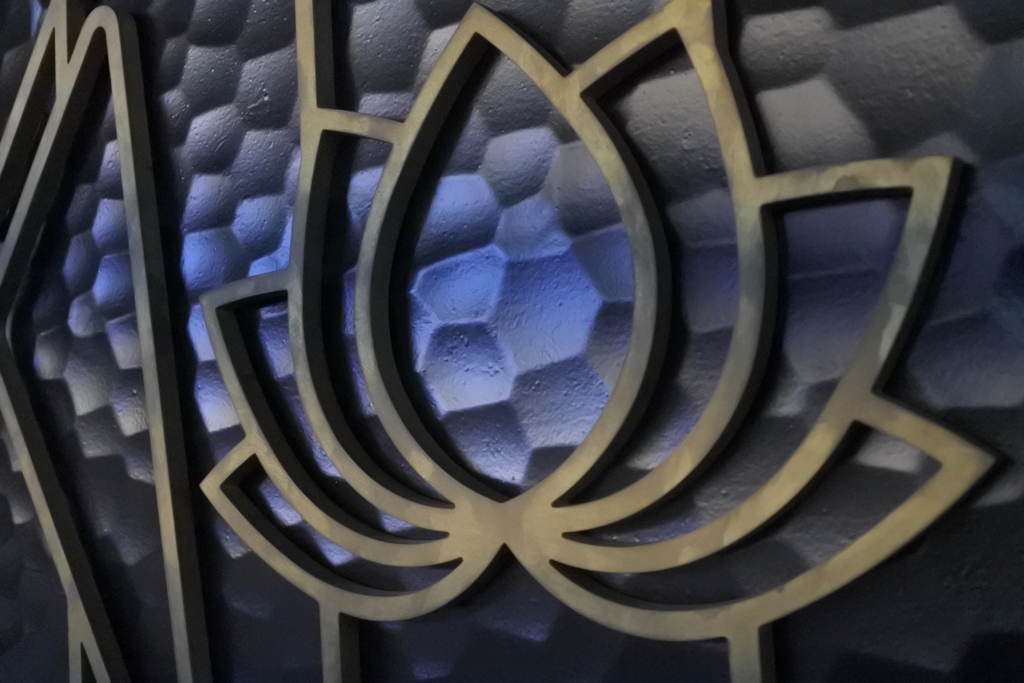 四季島発着ゲート　３