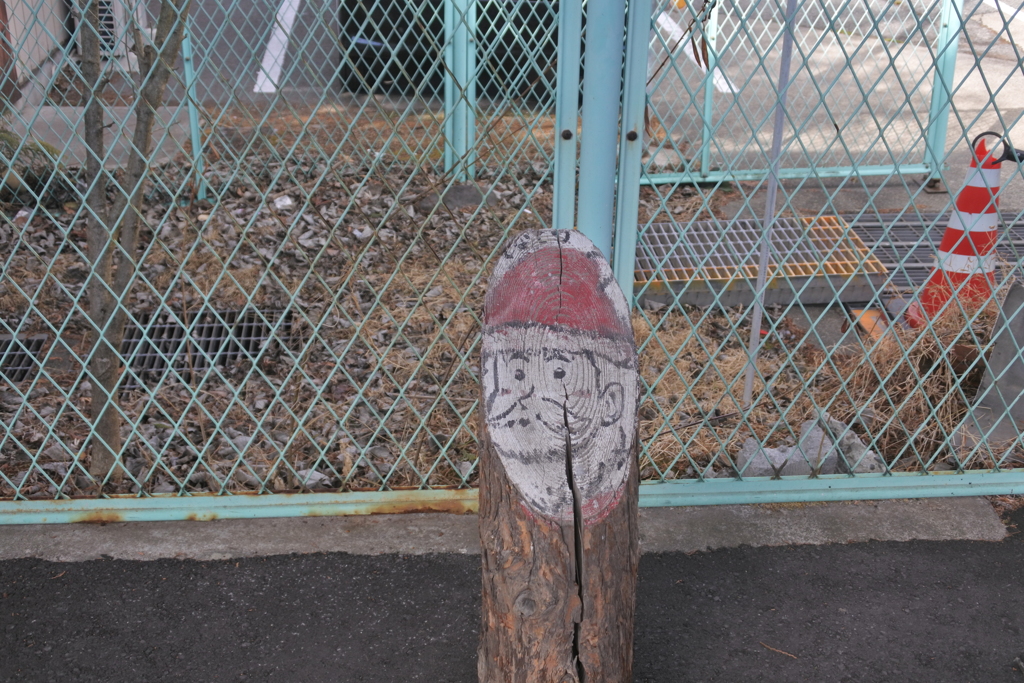 軽井沢駅シリーズ　しなの鉄道駅のサンタ