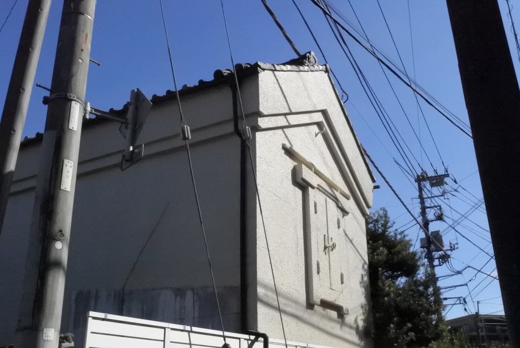 質屋の蔵
